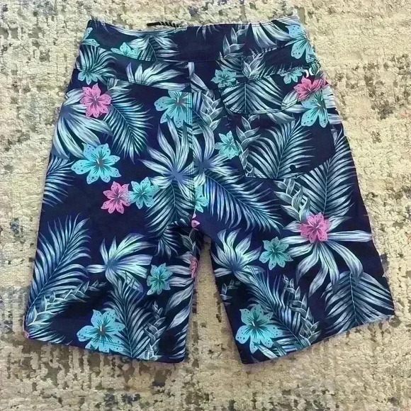 NWOT Hurley men  swim trunks size 28 - Picture 4 of 8